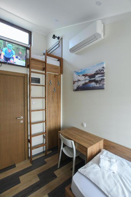 Atrijum Apartments And Rooms クラドヴォ エクステリア 写真