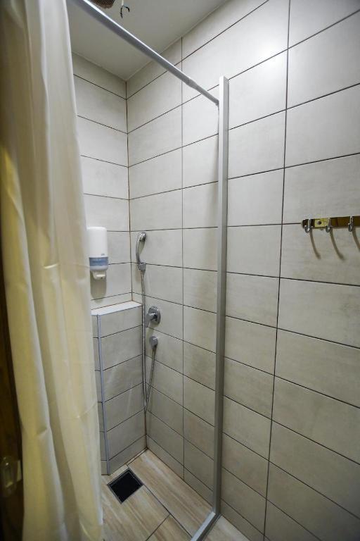 Atrijum Apartments And Rooms クラドヴォ エクステリア 写真