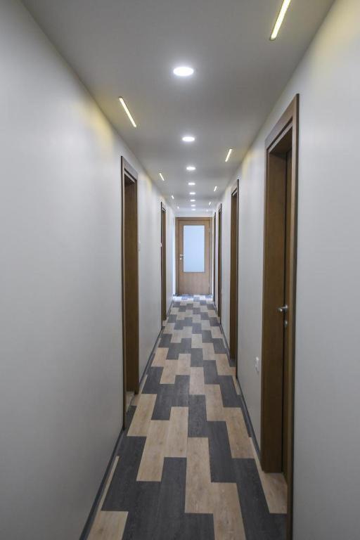 Atrijum Apartments And Rooms クラドヴォ エクステリア 写真